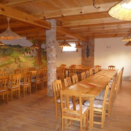 Penzion U Tomcalu Terezin  Bagian luar foto