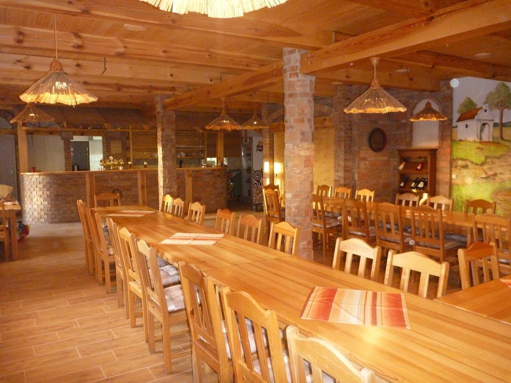 Penzion U Tomcalu Terezin  Bagian luar foto